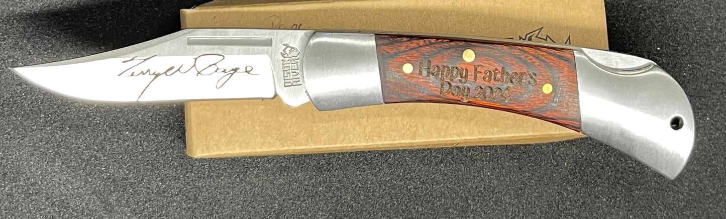 Custom engraved pocket knife