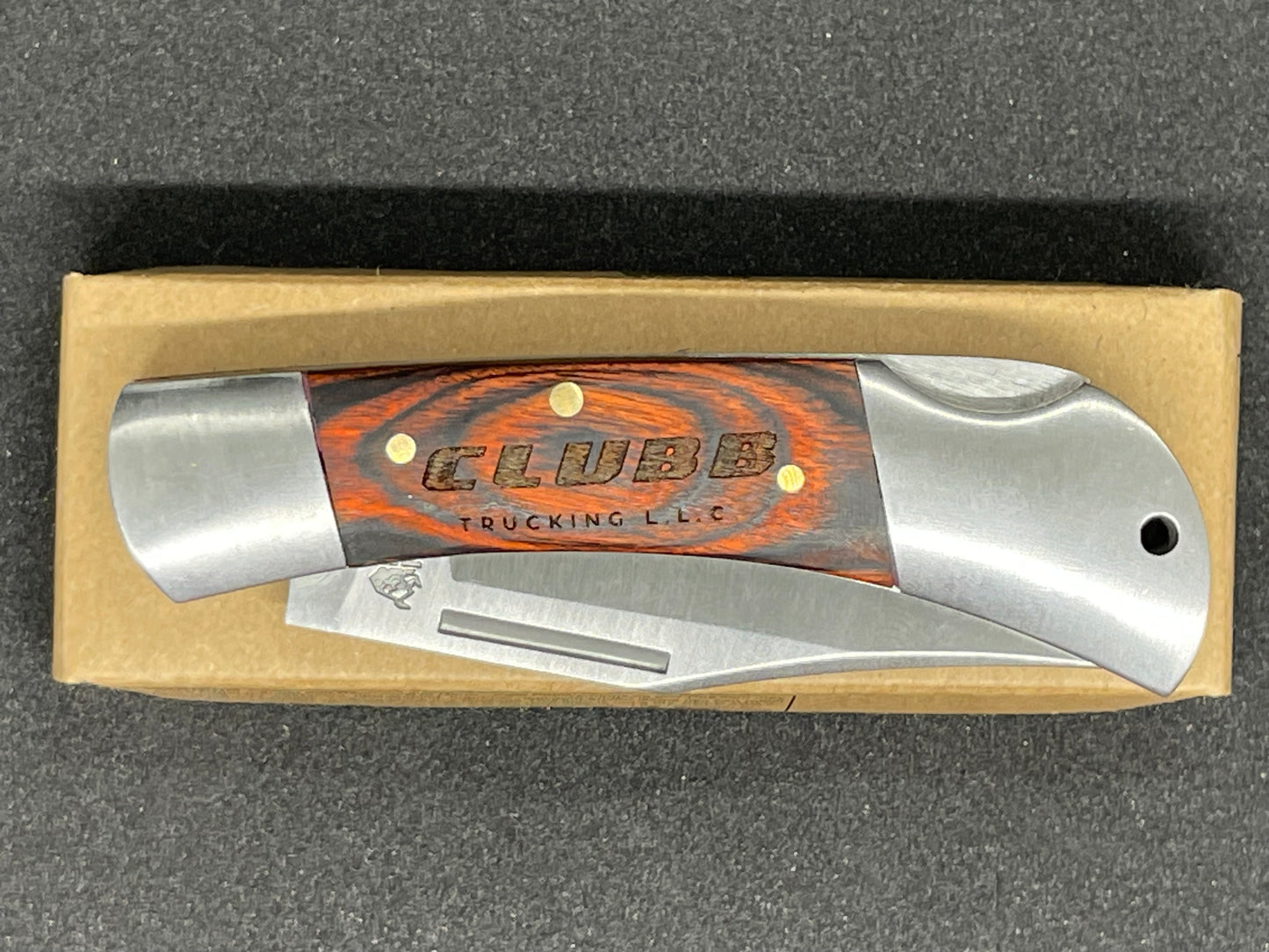 Custom engraved pocket knife